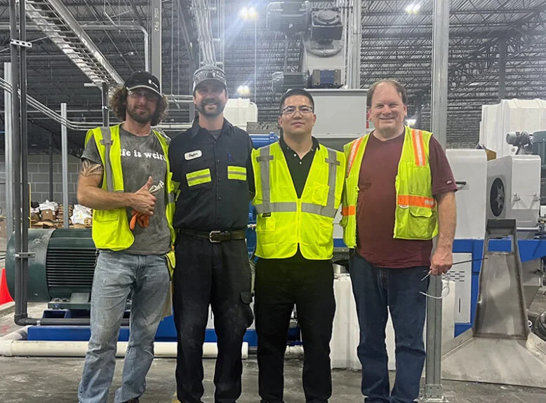 Línea de reciclaje mediante trituración, lavado y prensado de film plástico PP PE — Texas, Estados Unidos